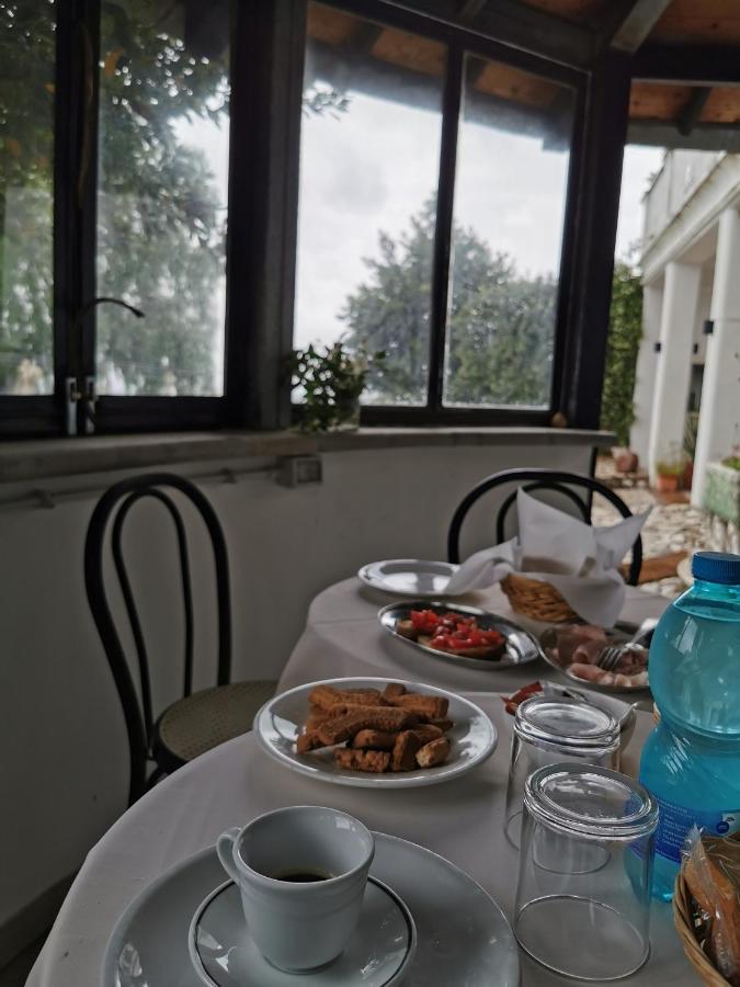 Villa Dei Romani - Country House Guidonia Montecelio Luaran gambar