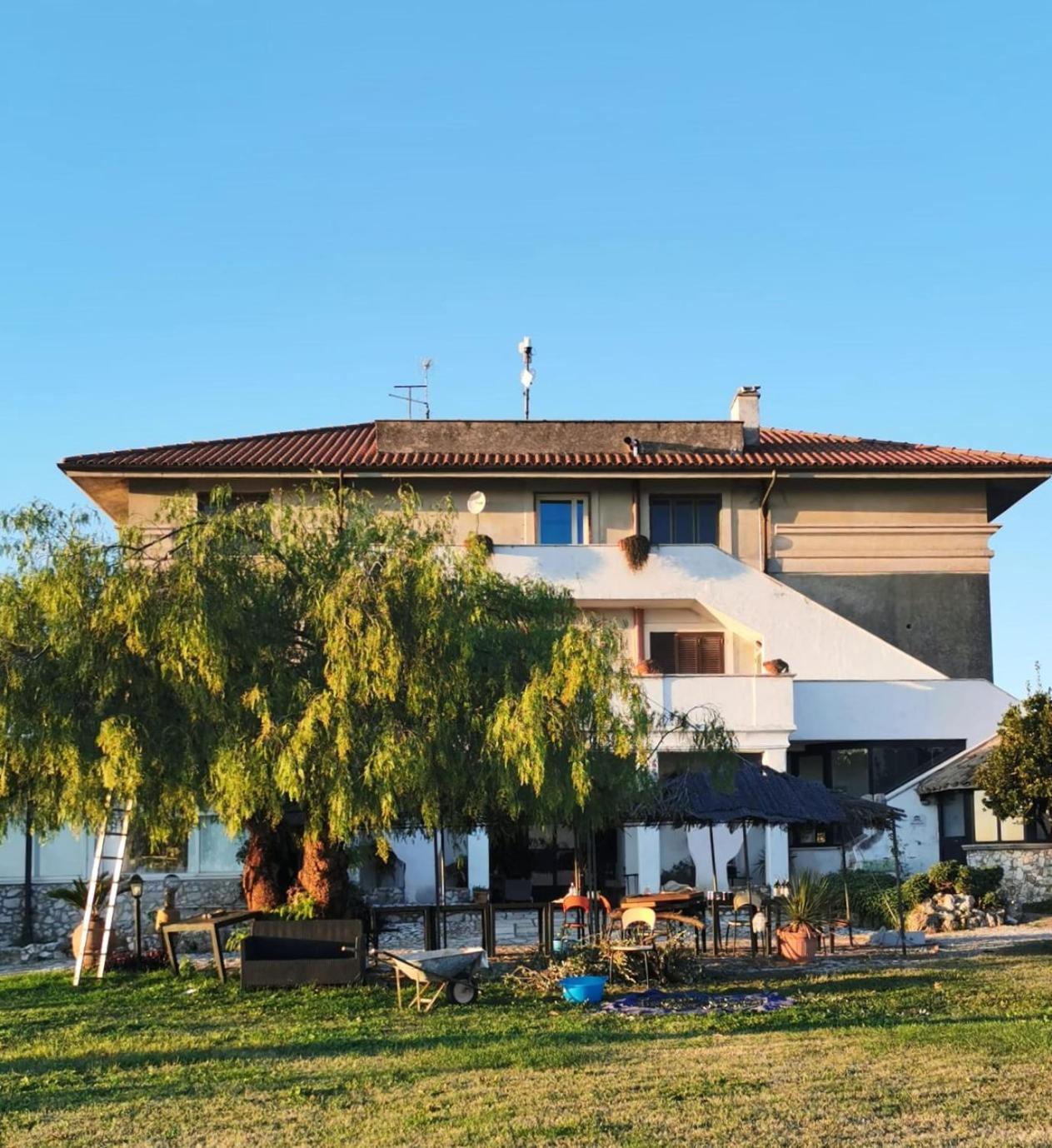 Villa Dei Romani - Country House Guidonia Montecelio Luaran gambar